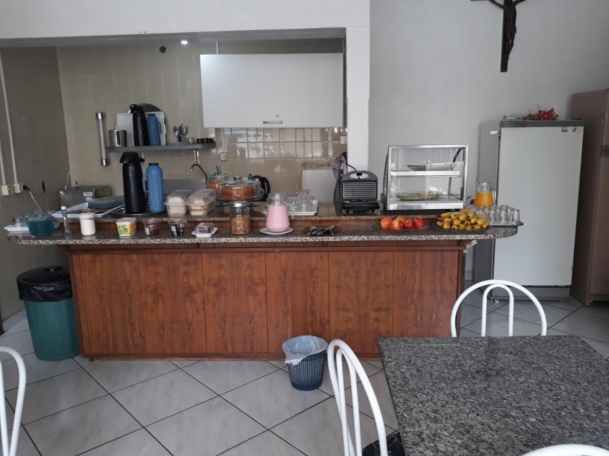 Hotel Pinotti Ltda Curitibanos Bagian luar foto